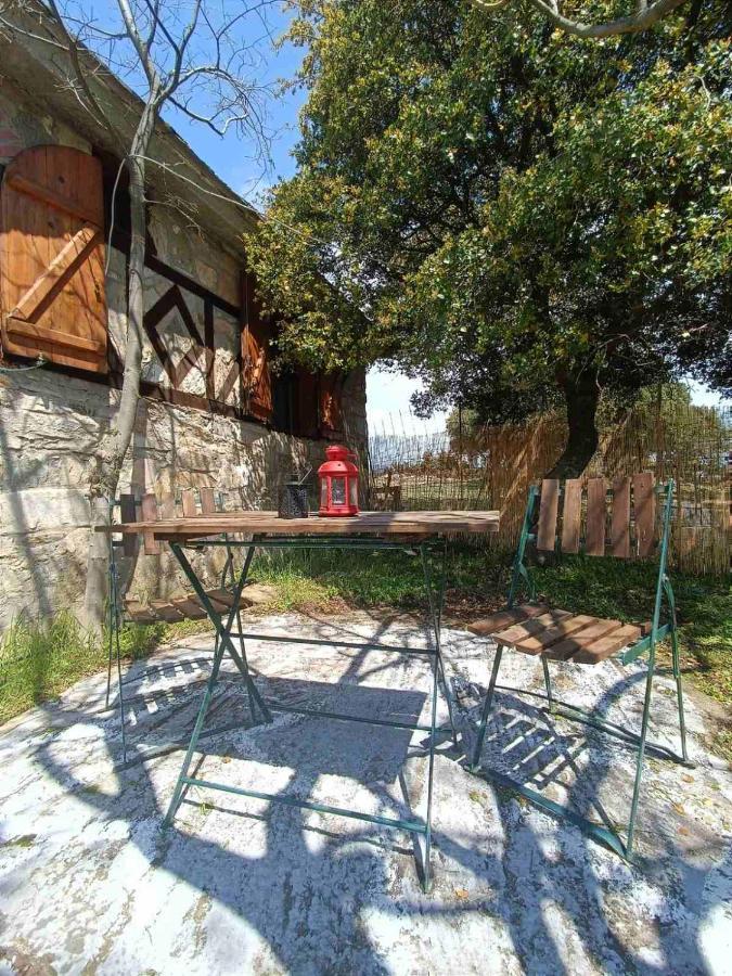 הוילה Kastron  Mountain House Kastro מראה חיצוני תמונה