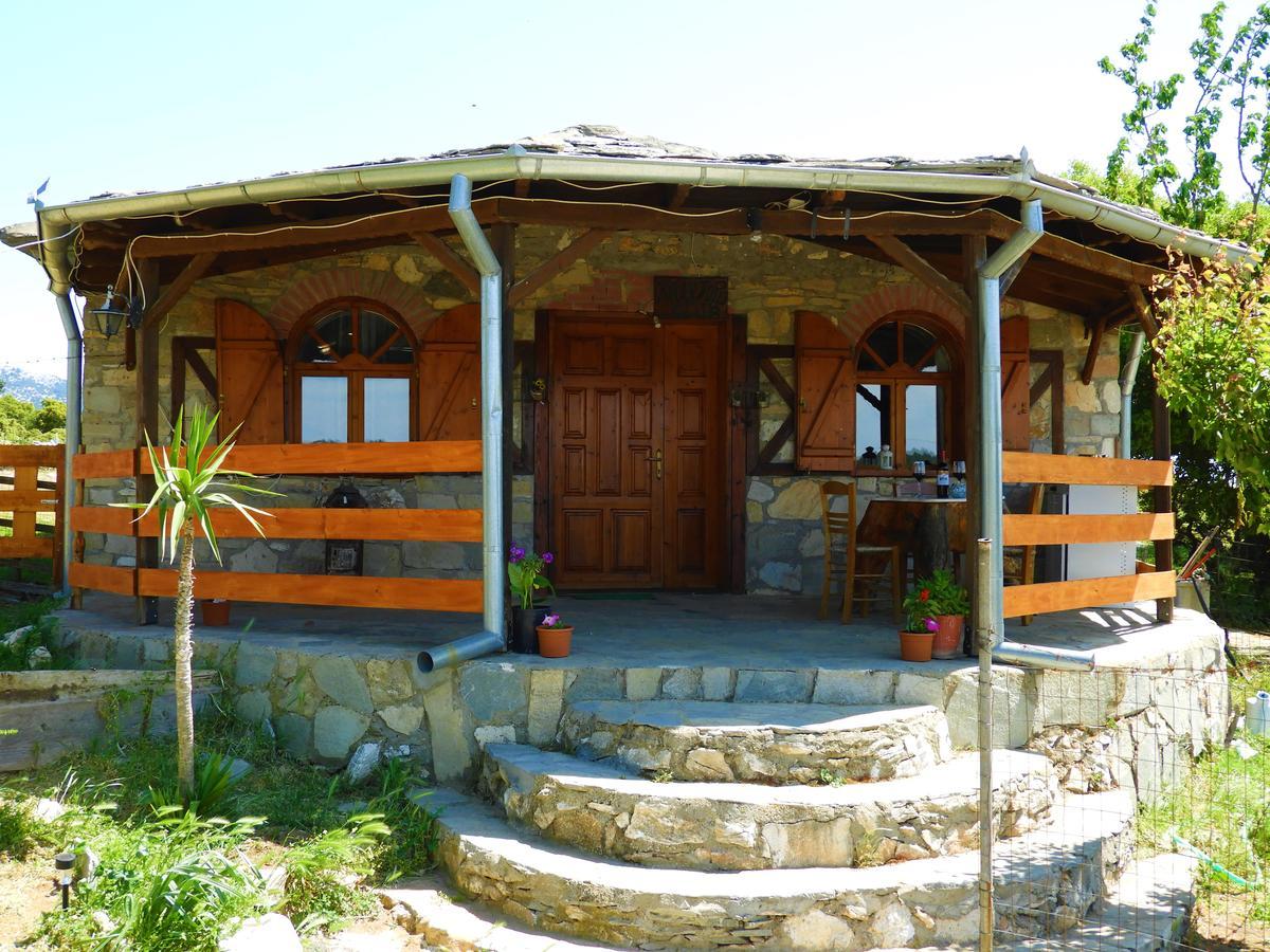 הוילה Kastron  Mountain House Kastro מראה חיצוני תמונה