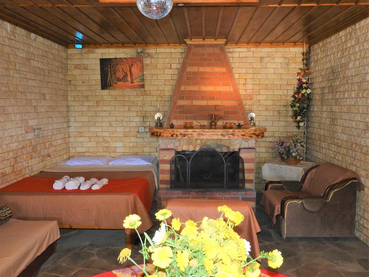 הוילה Kastron  Mountain House Kastro מראה חיצוני תמונה